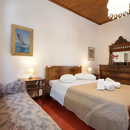 Pergantini 度假居 Agia Efimia