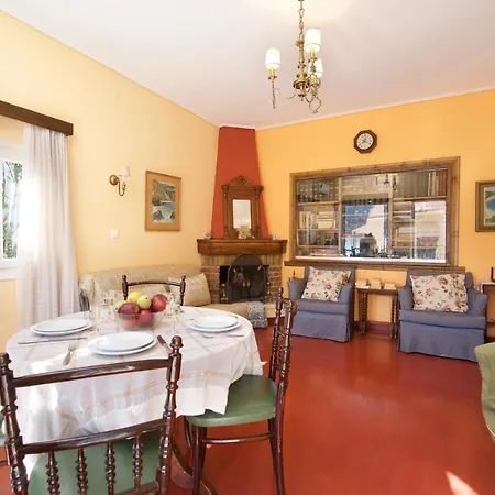 בית נופש Pergantini *