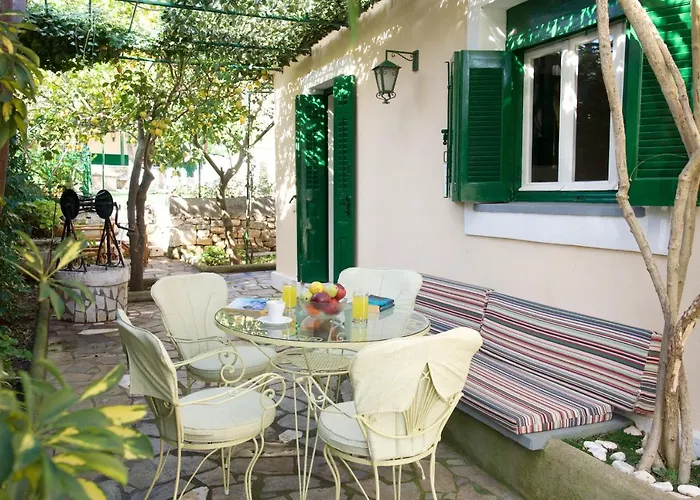 بيت للعطل Pergantini أيّا إفيميا