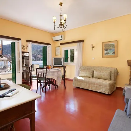 Pergantini Holiday home